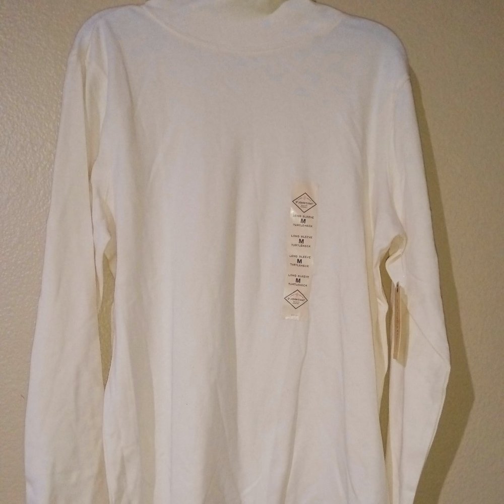 St. John's Bay Women Top Ivory NWT